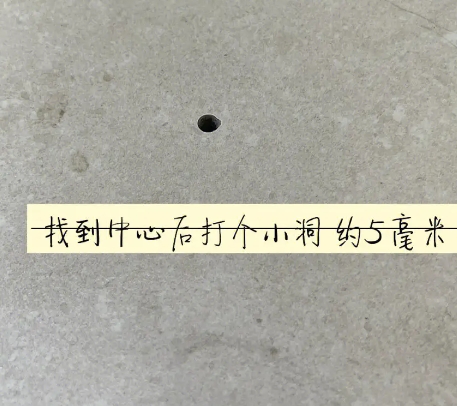 宝丰瓷砖空鼓维修公司专业解答在瓷砖铺贴过程中，如果砂料搅拌不均匀，将会带来以下问题